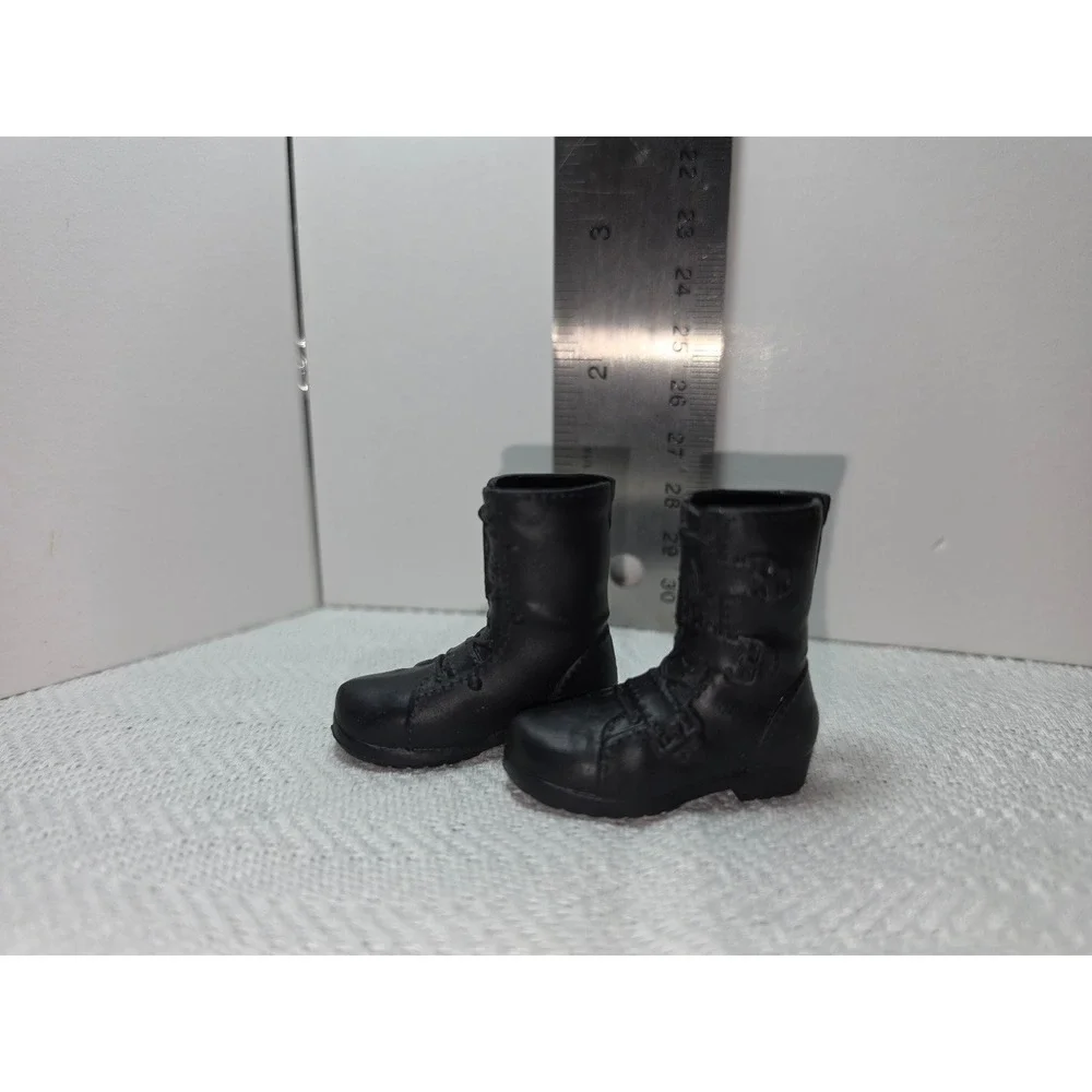 vintage black boots for a 12-inch‎ action figure, G.I. Joe Man replacement shoes